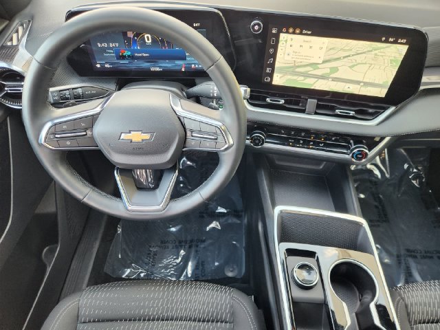 Used 2026 Chevrolet Equinox LT FWD image 28