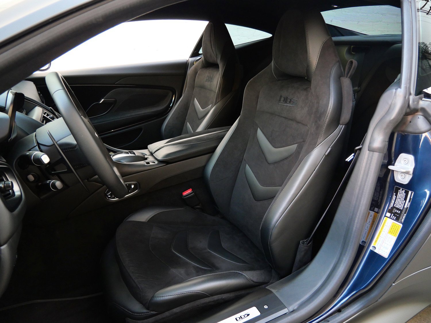 Used 2020 Aston Martin DBS Superleggera image 22