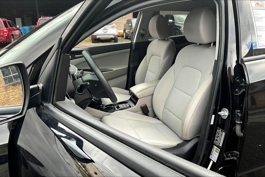 Used 2020 Hyundai Tucson SEL w/ Cargo Package image 23