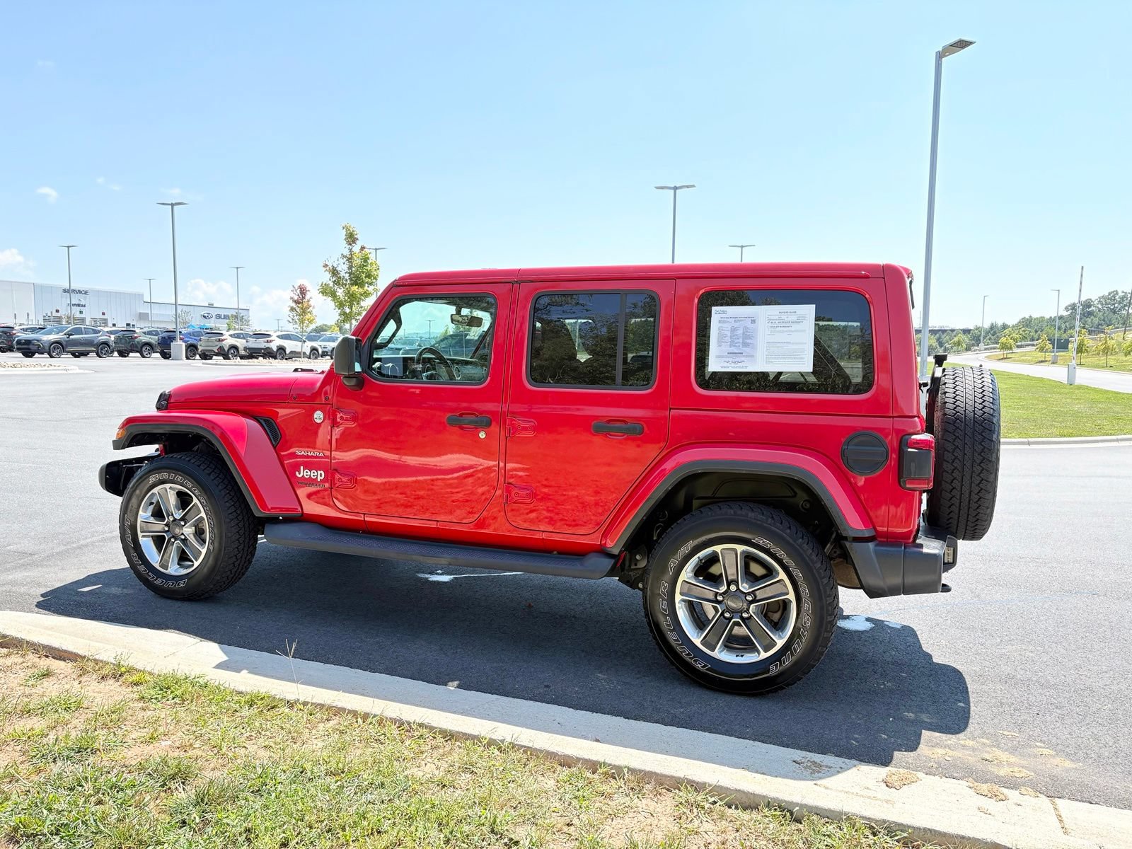 Used 2019 Jeep Wrangler Unlimited Sahara AWD/4WD image 5