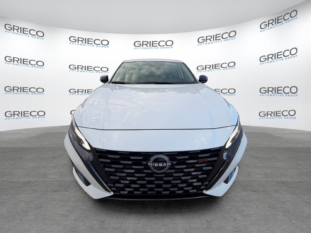 New 2026 Nissan Altima 2.5 SR FWD image 2