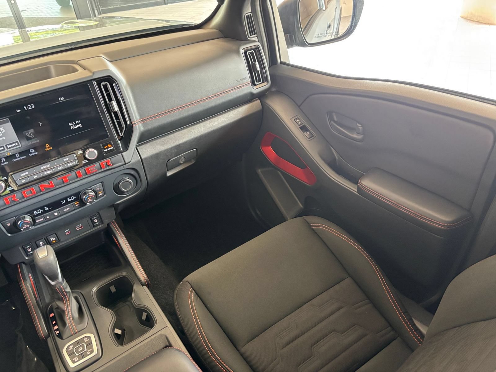 Used 2026 Nissan Frontier PRO-4X AWD/4WD image 33