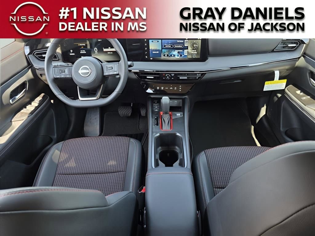 New 2025 Nissan Kicks SR image 8