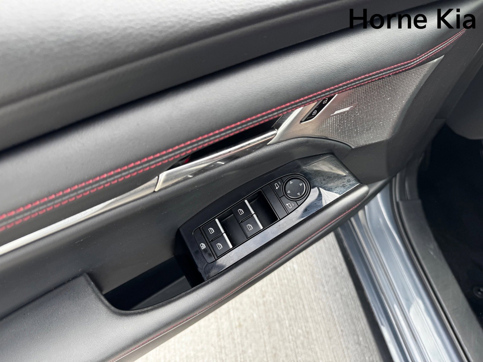 Used 2022 MAZDA MAZDA3 s image 11