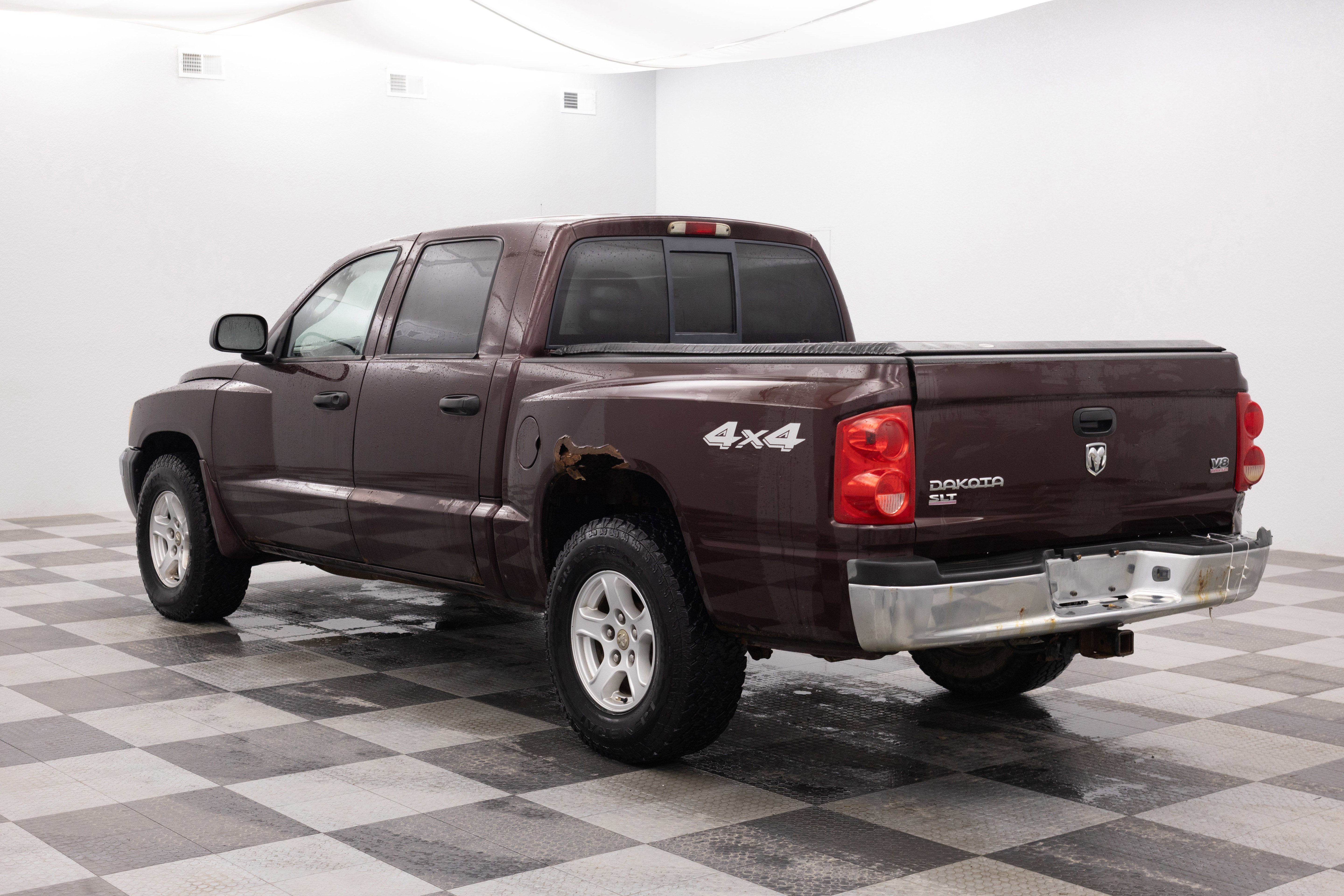 Used 2005 Dodge Dakota SLT AWD/4WD image 4