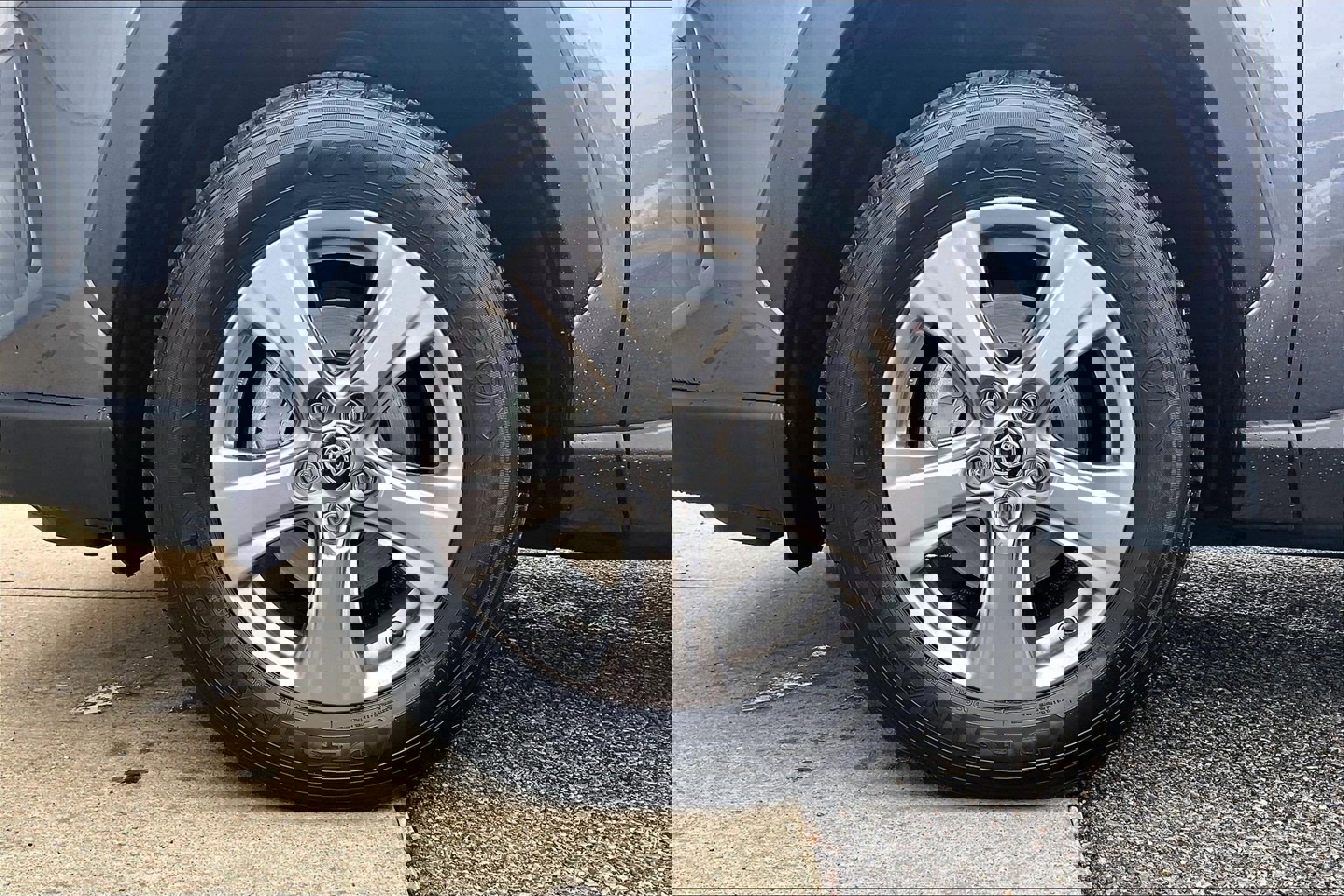 Used 2024 Toyota RAV4 XLE image 11