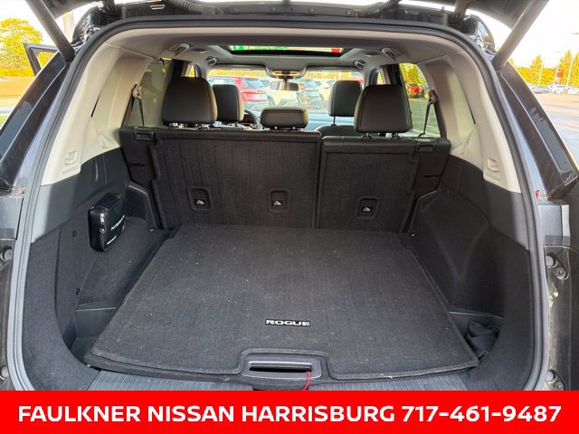 Certified 2023 Nissan Rogue SV w/ SV Premium B Package AWD/4WD image 20