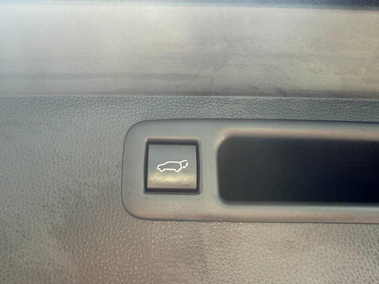 Used 2022 Toyota Highlander XSE AWD/4WD image 26