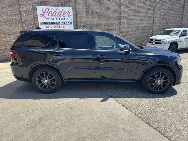 Used 2018 Dodge Durango R/T w/ Technology Group AWD/4WD image 2