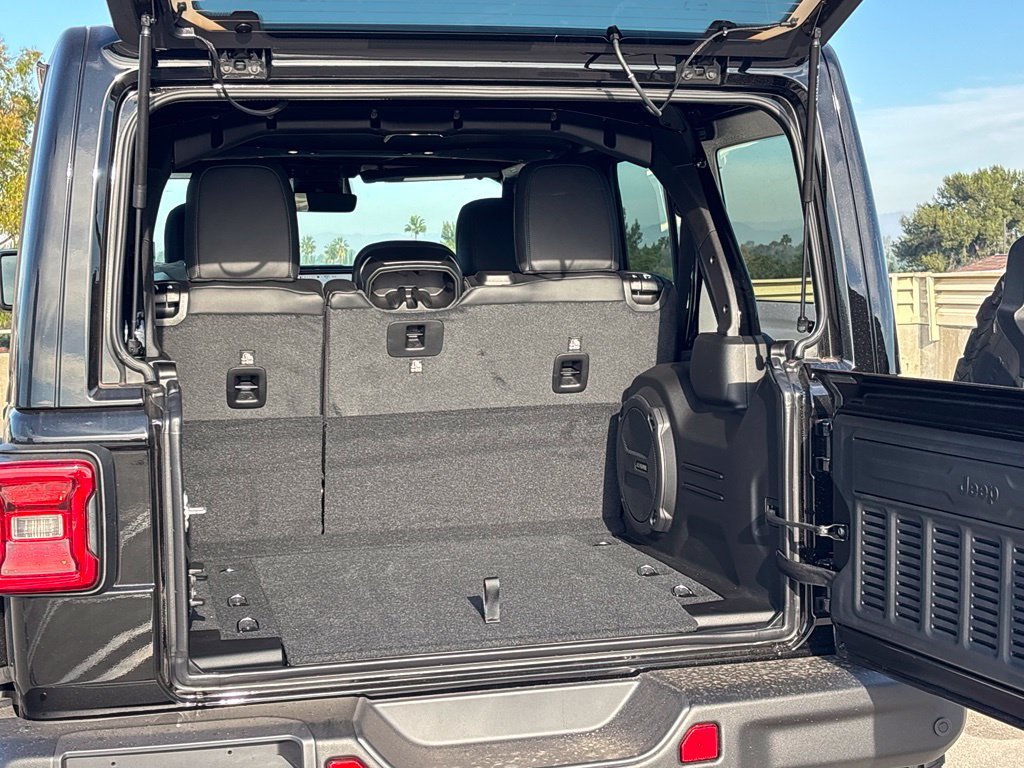 New 2027 Jeep Wrangler Unlimited Rubicon 392 AWD/4WD image 23