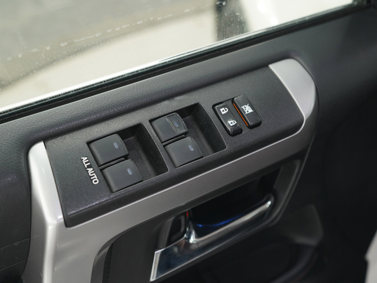 Used 2019 Toyota 4Runner Limited image 19