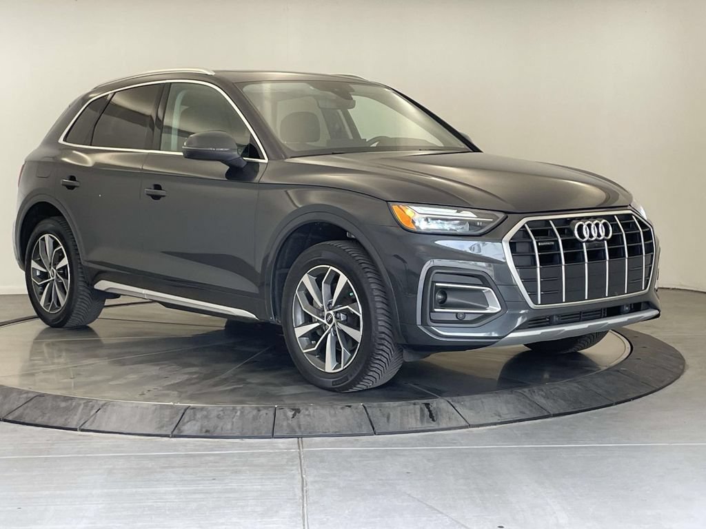 Used 2021 Audi Q5 2.0T Premium Plus w/ Premium Plus Package AWD/4WD image 7