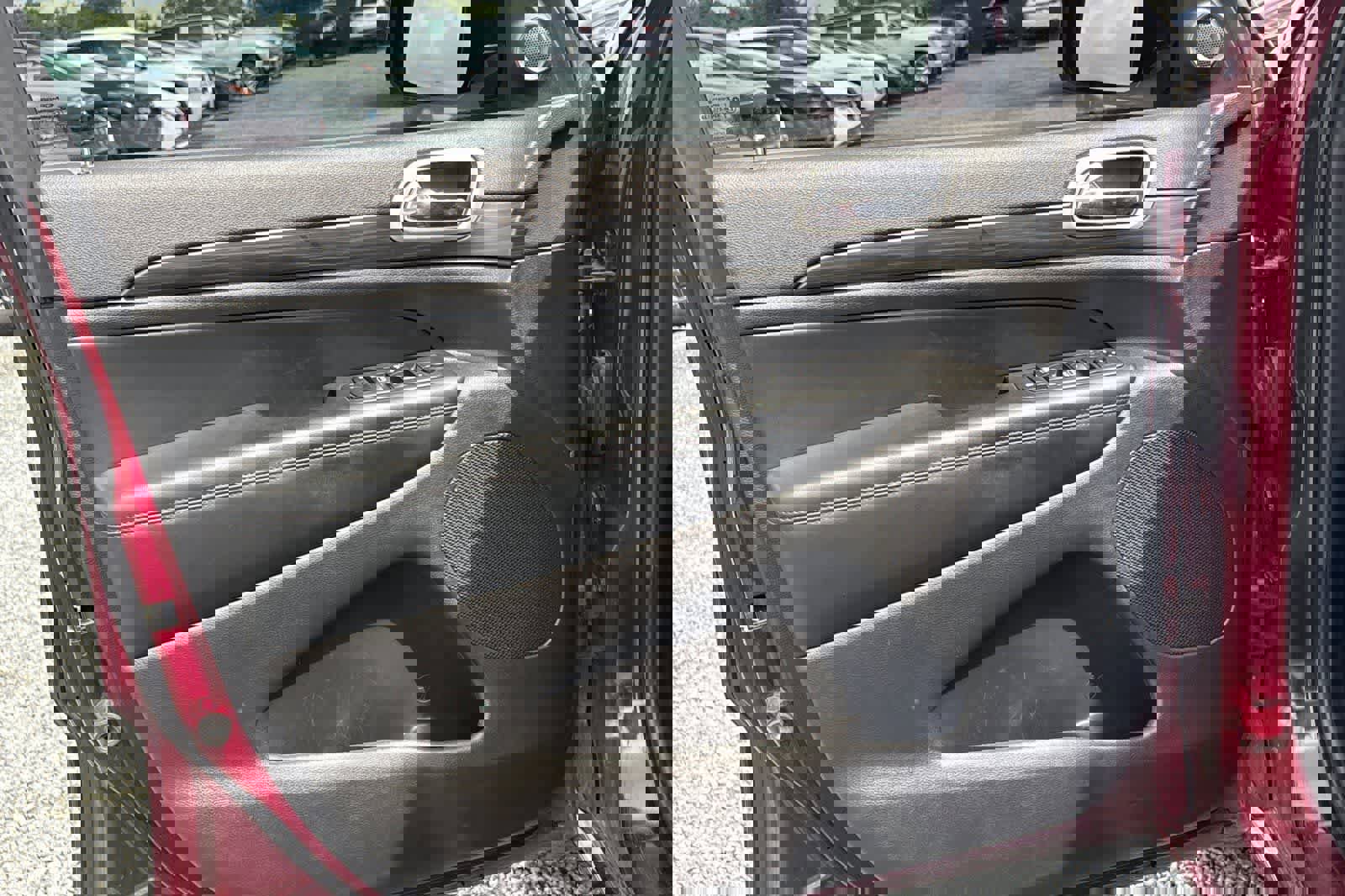 Used 2020 Jeep Grand Cherokee Altitude image 15