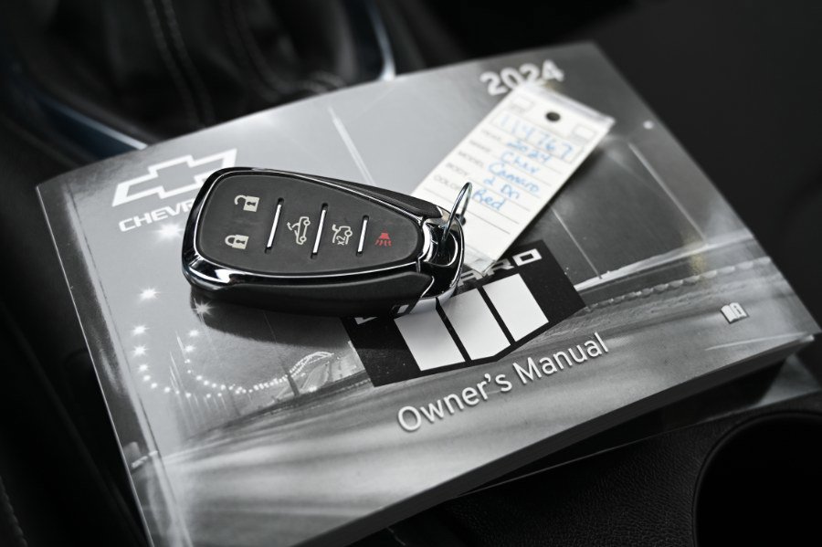 Used 2024 Chevrolet Camaro LT image 31