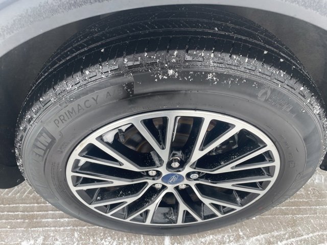 Used 2022 Ford Escape SEL w/ Technology Package image 18