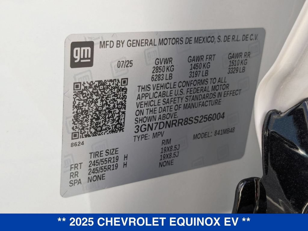 New 2025 Chevrolet Equinox EV LT AWD/4WD image 35
