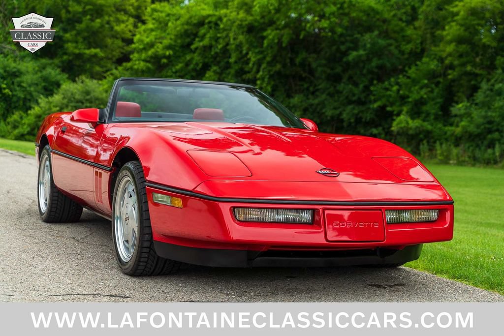 Used 1988 Chevrolet Corvette Convertible RWD video 1