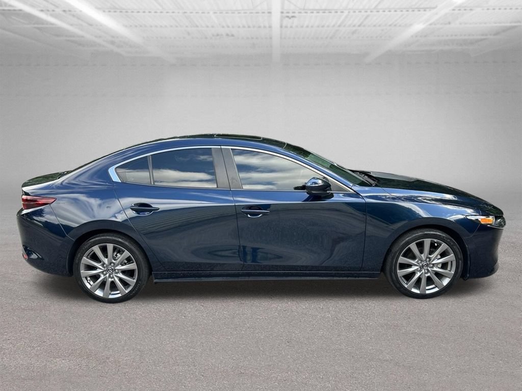 Used 2021 MAZDA MAZDA3 s FWD image 7