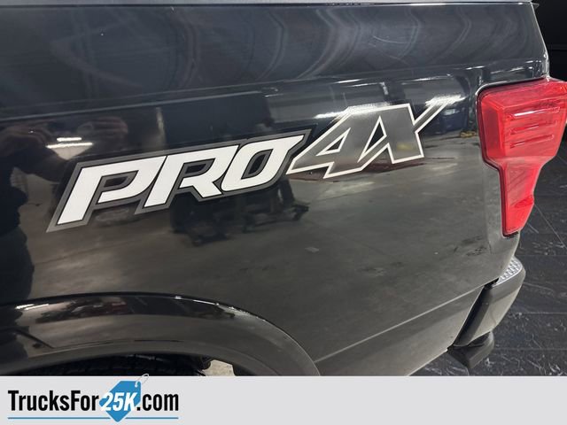 Used 2018 Nissan Titan PRO-4X image 39