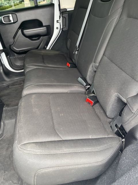 Used 2022 Jeep Wrangler Unlimited Sport image 9