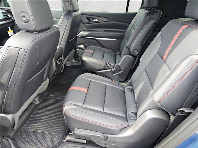 New 2026 Chevrolet Traverse RS w/ LPO, Floor Liner Package image 16