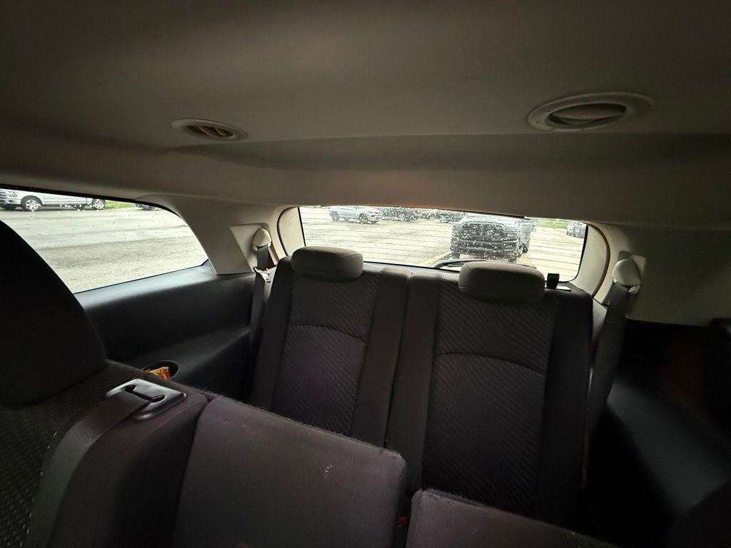 Used 2018 Dodge Journey SXT image 25