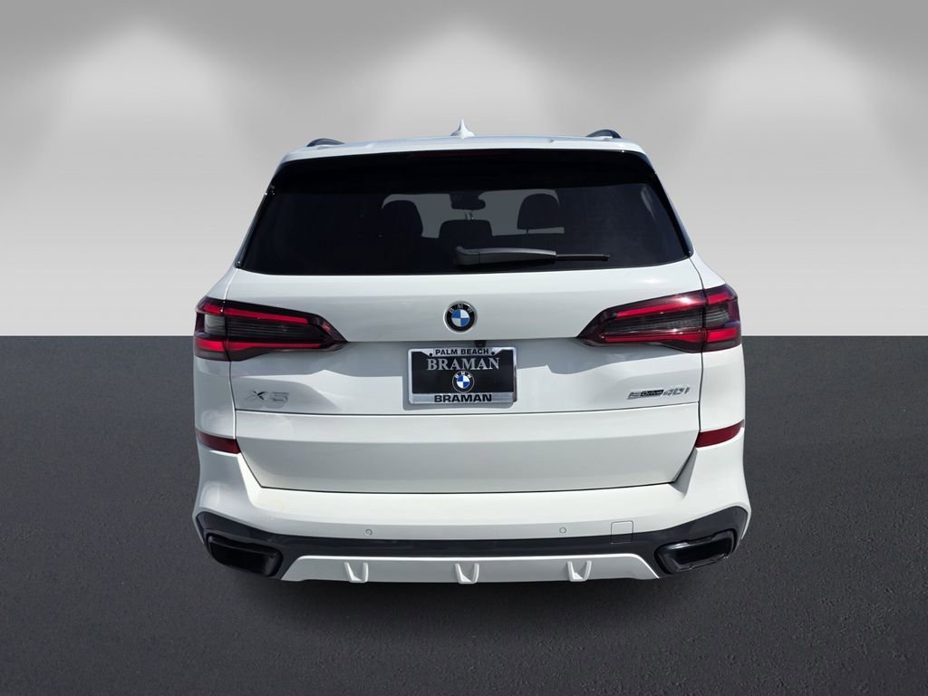 Used 2021 BMW X5 sDrive40i w/ M Sport Package image 5