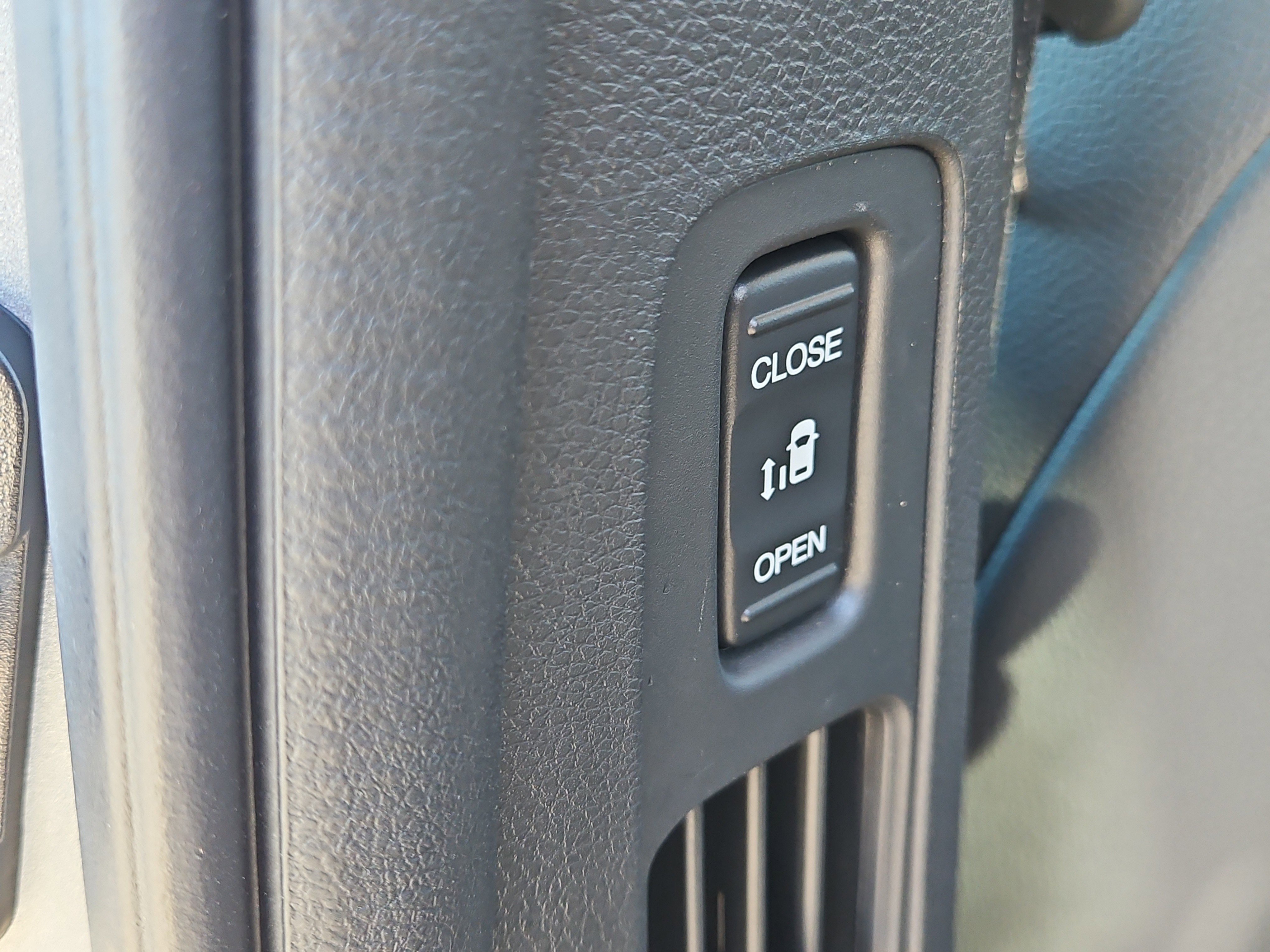 New 2026 Honda Odyssey Elite image 13