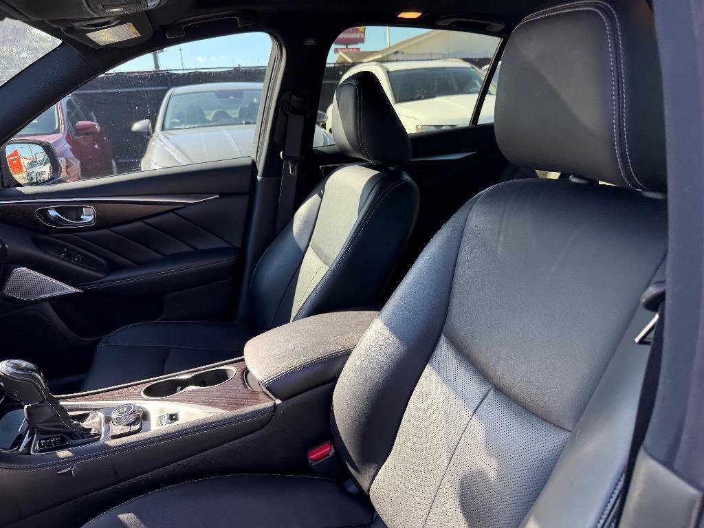 Used 2023 INFINITI Q50 Sensory RWD image 10