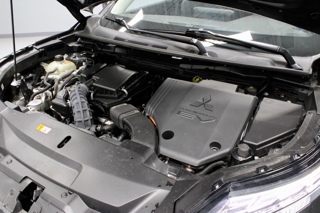 Used 2023 Mitsubishi Outlander SE AWD/4WD image 17