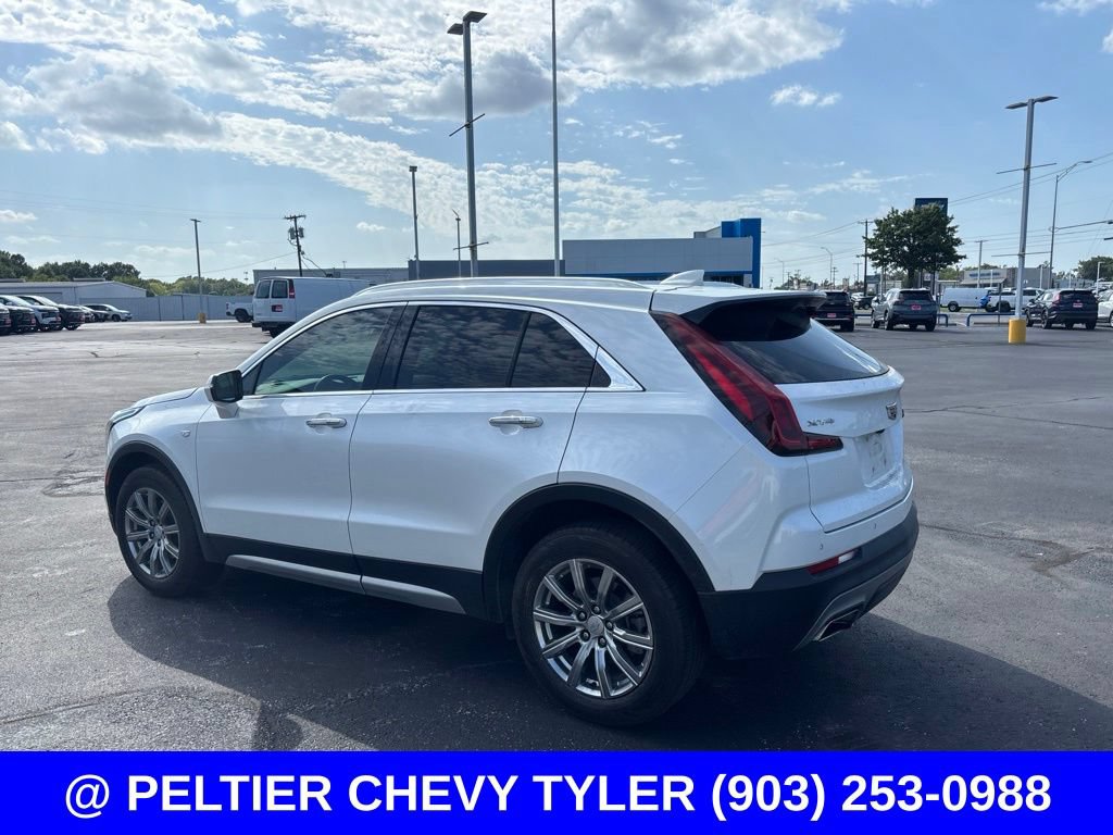 Used 2021 Cadillac XT4 Premium Luxury FWD image 5