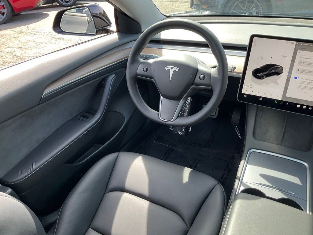 Used 2023 Tesla Model 3 Standard Range RWD image 36