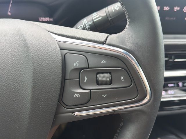 Used 2025 Buick Envista Avenir FWD image 22