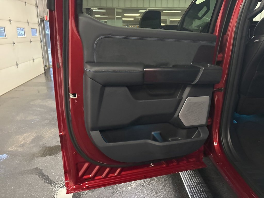 New 2026 Ford F350 Platinum image 28