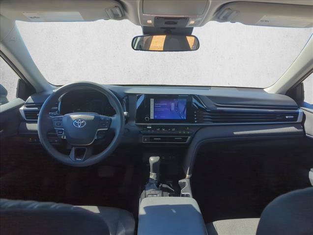 Used 2025 Toyota Camry LE FWD image 20