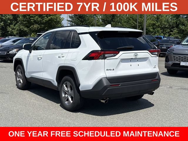 Used 2025 Toyota RAV4 LE AWD/4WD image 4