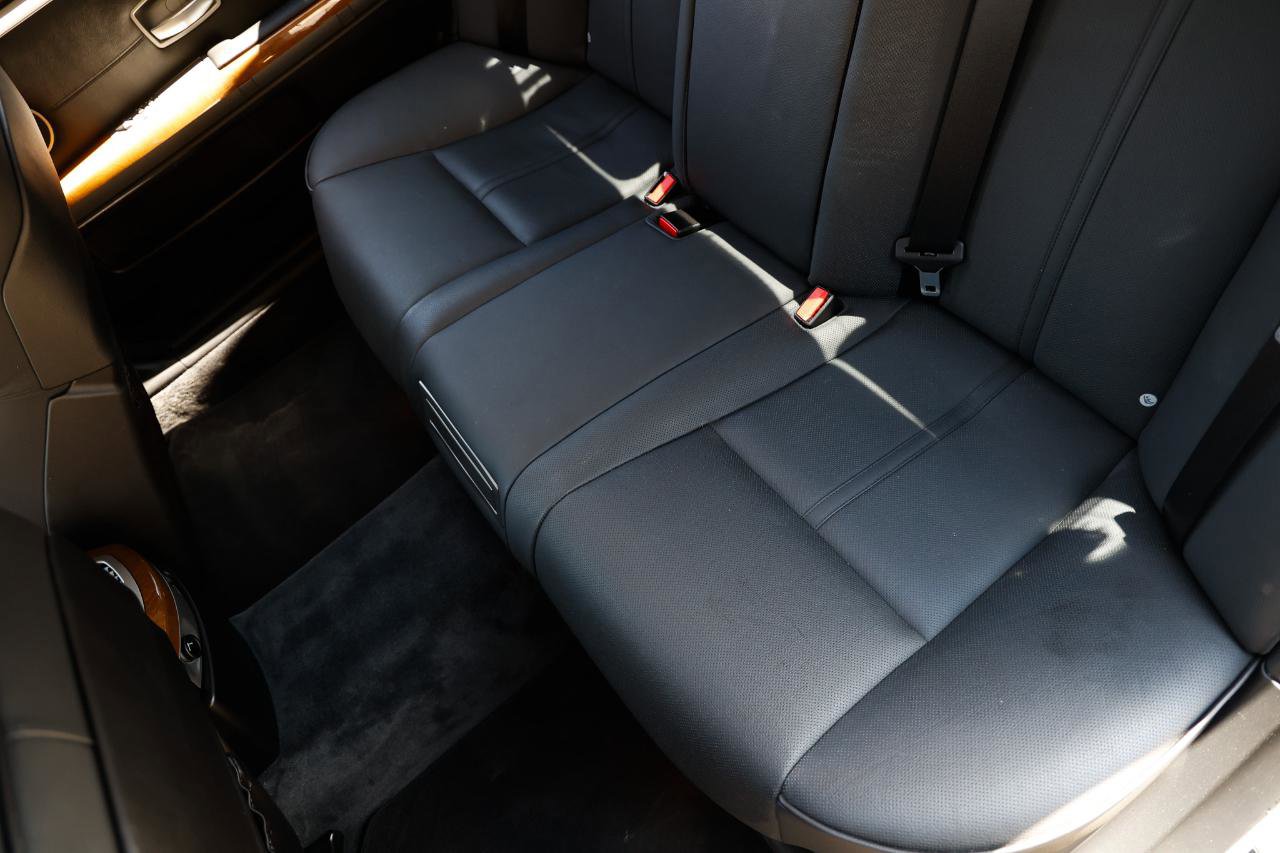 Used 2008 BMW 750Li RWD image 12