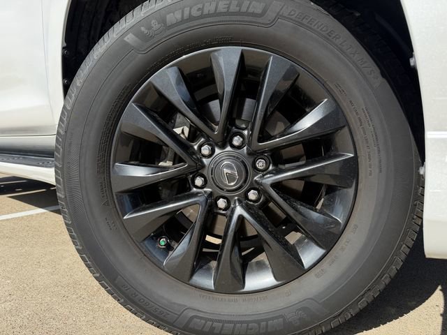 Used 2023 Lexus GX 460 Premium w/ Premium Plus Package image 10