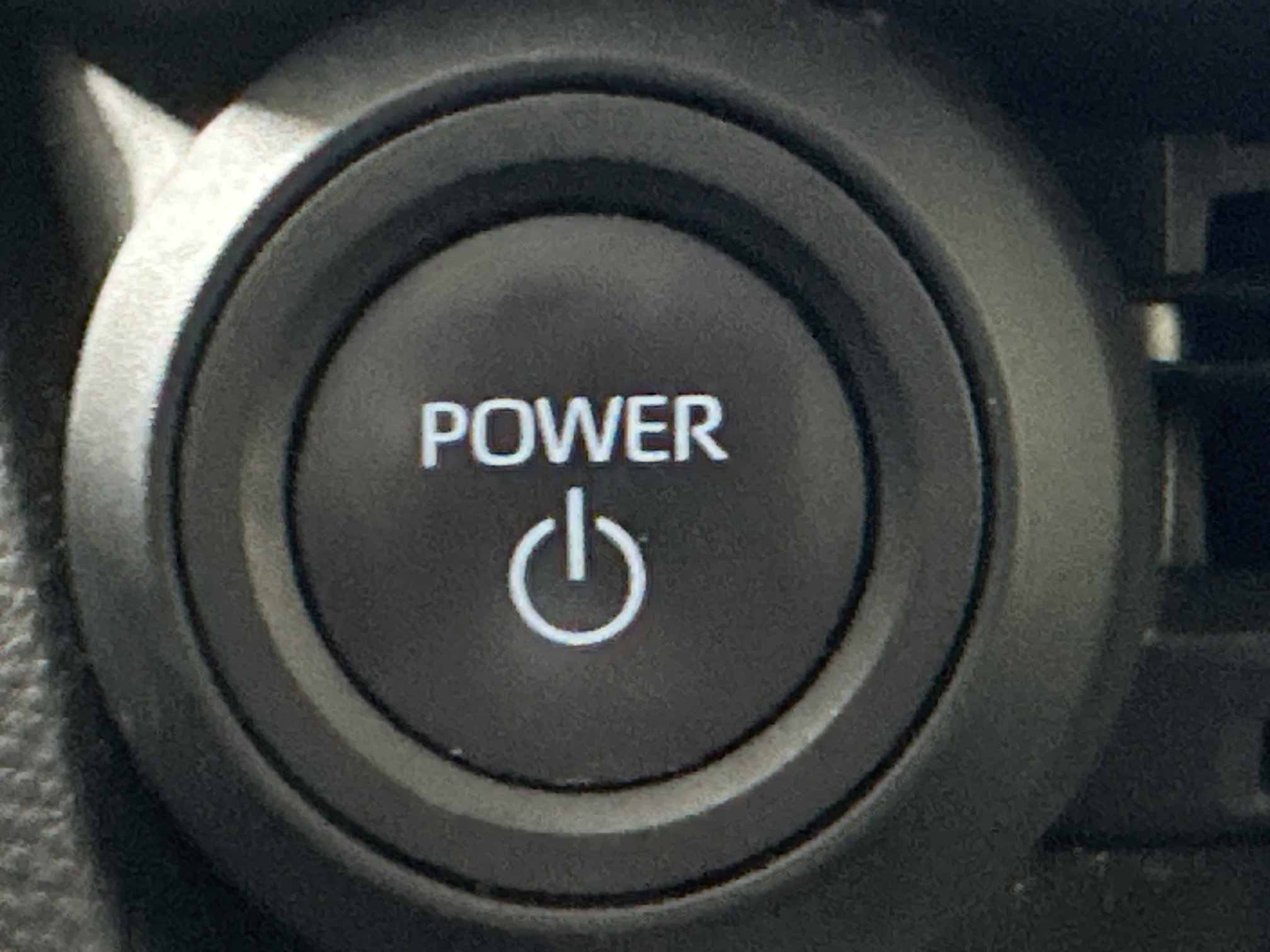 Used 2024 Toyota Prius LE image 20