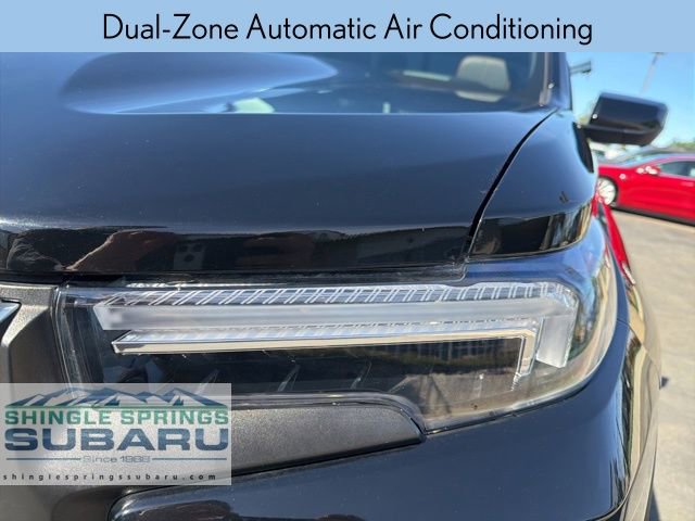 Used 2023 GMC Canyon AT4 w/ AT4 Premium Package AWD/4WD image 11