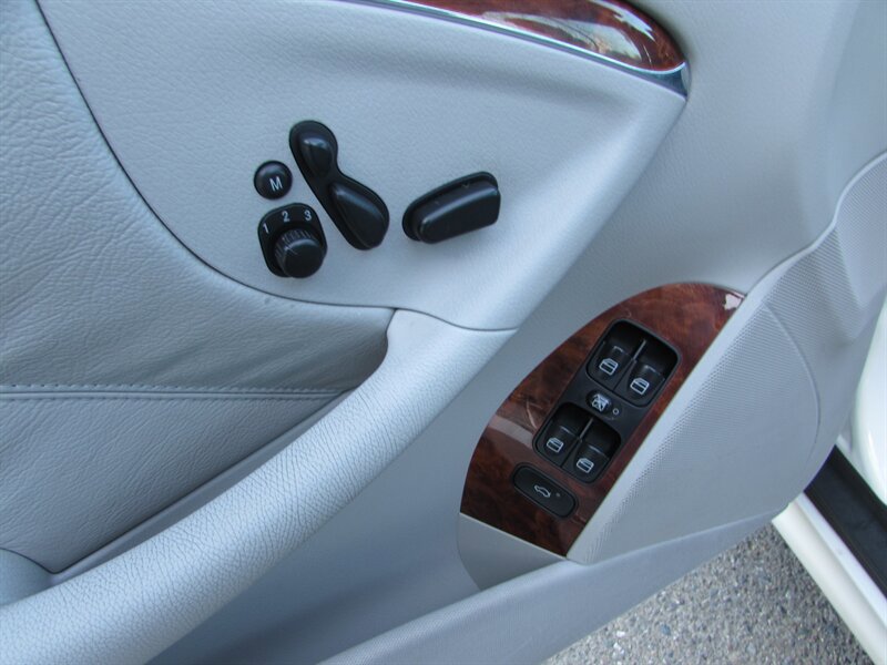 Used 2004 Mercedes-Benz CLK 500 Coupe image 8