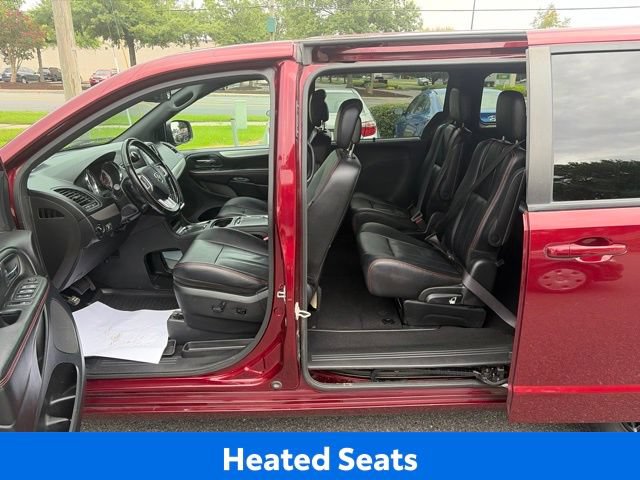 Used 2020 Dodge Grand Caravan GT FWD image 9