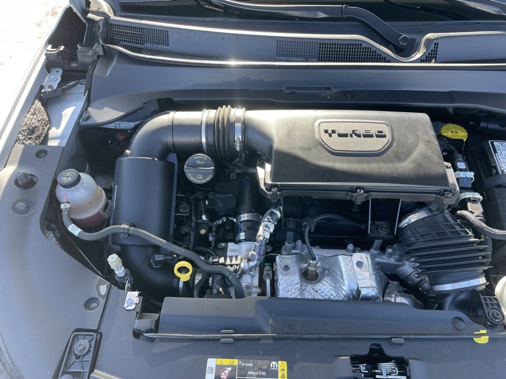 Used 2024 Jeep Compass Latitude image 37