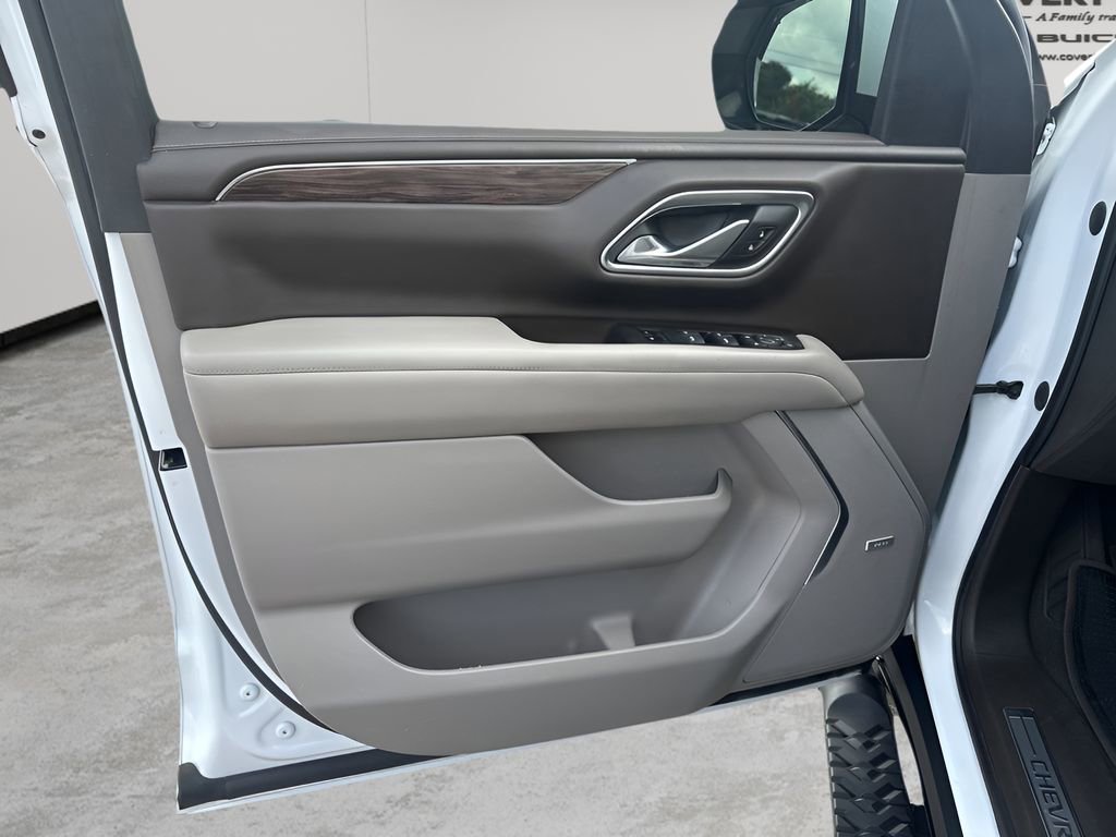 Used 2021 Chevrolet Tahoe Z71 w/ Z71 Signature Package image 24