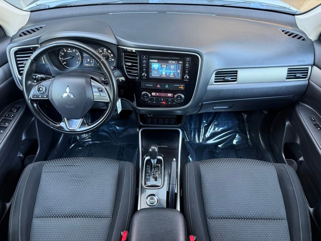 Used 2017 Mitsubishi Outlander ES AWD/4WD image 24