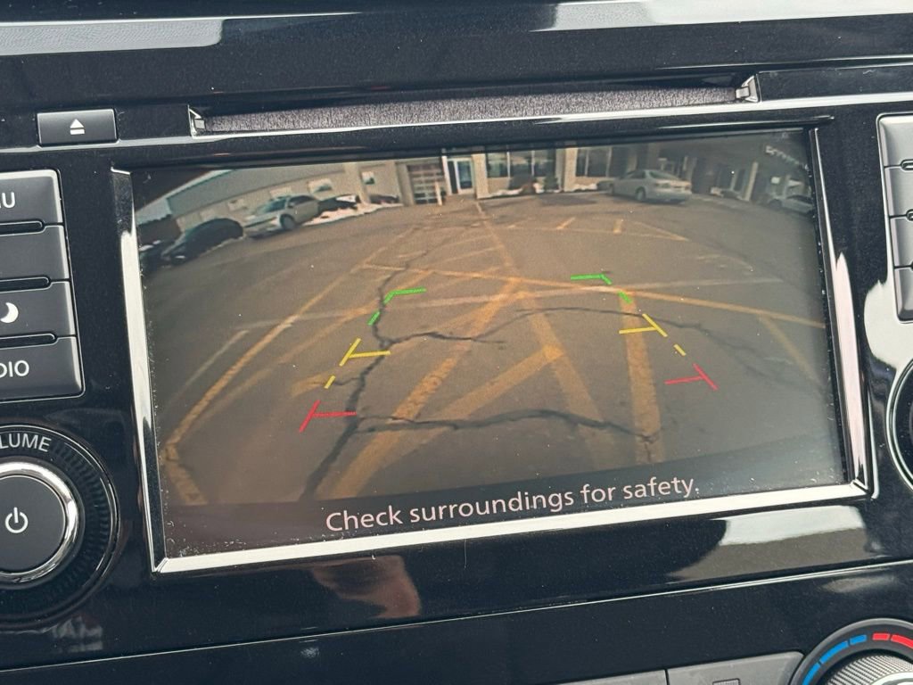 Used 2019 Nissan Rogue S image 29