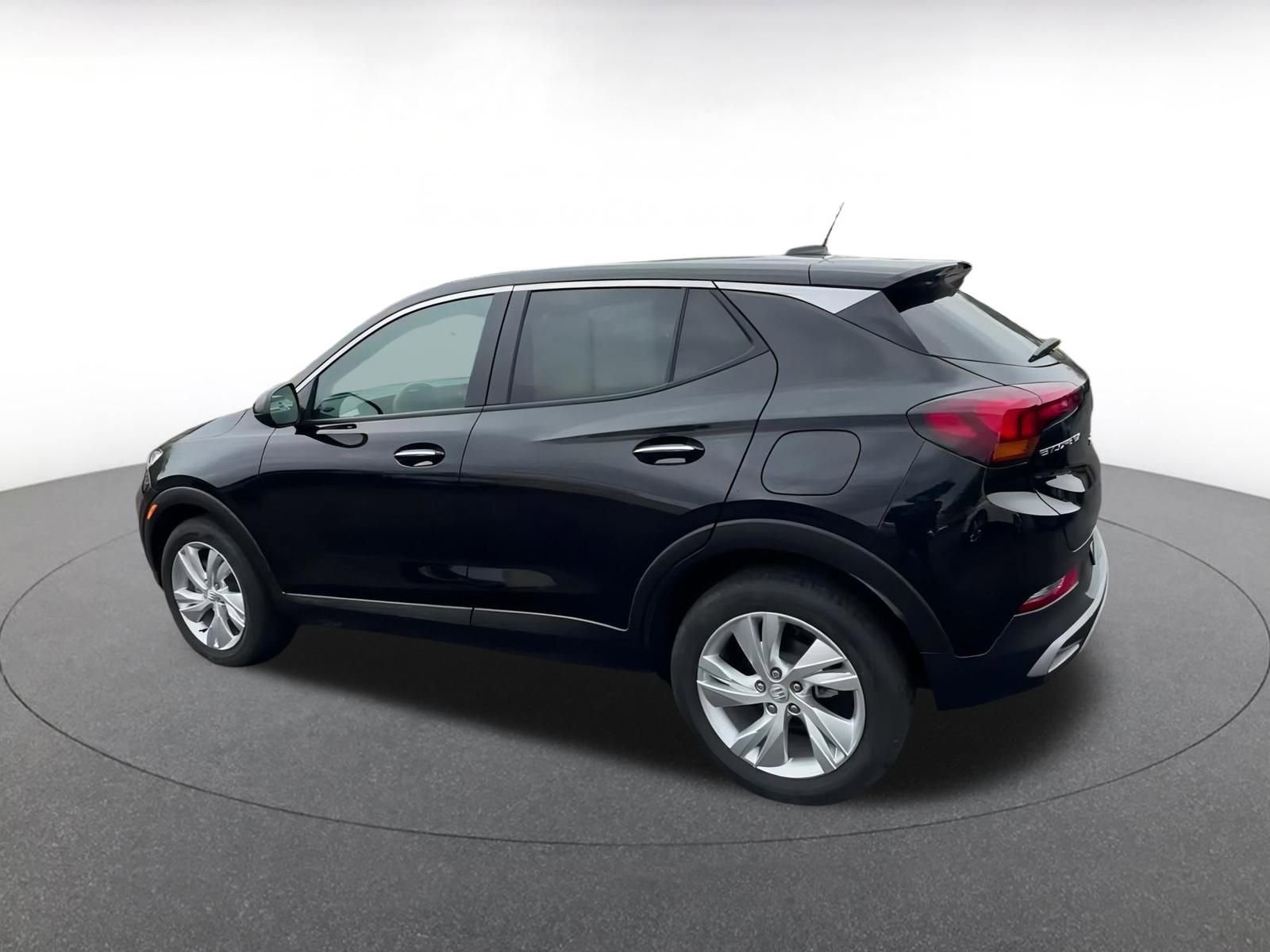 Used 2025 Buick Encore GX Preferred image 10