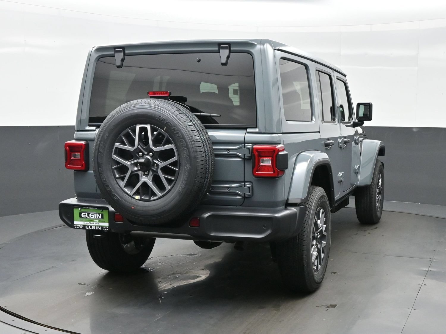 New 2026 Jeep Wrangler Unlimited Sahara w/ Safety Group AWD/4WD image 7