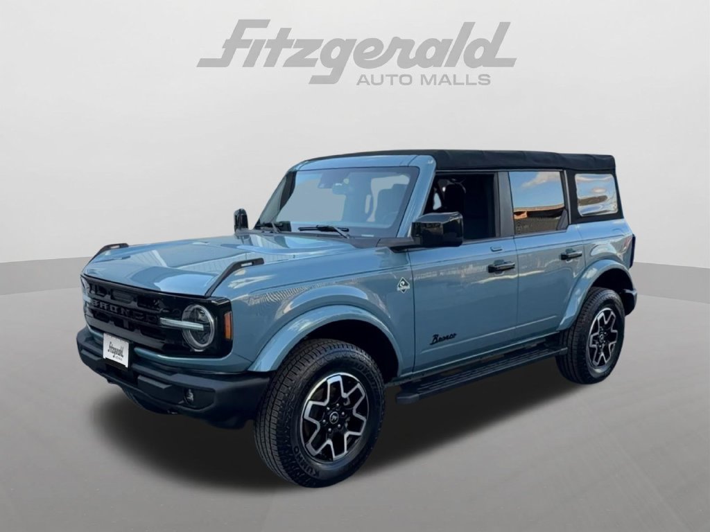 Used 2022 Ford Bronco Outer Banks AWD/4WD image 3