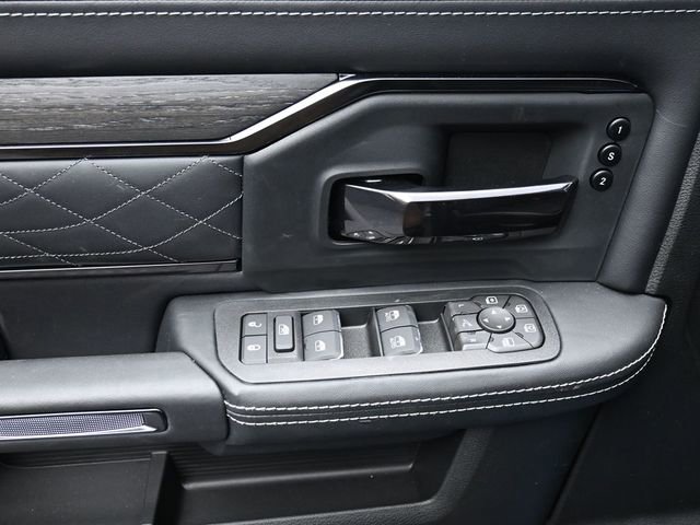 New 2026 RAM 3500 Limited AWD/4WD image 17